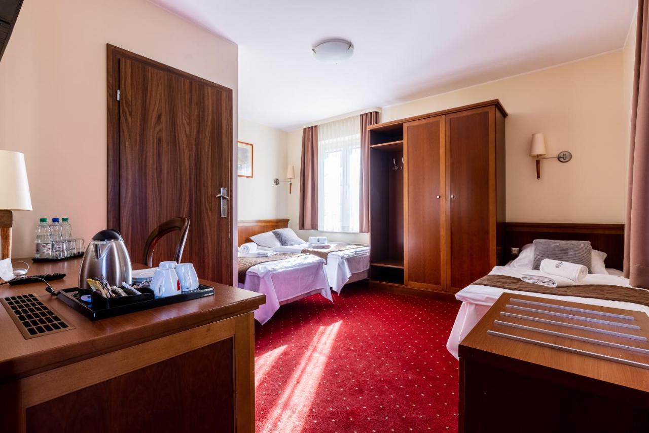 Diamond W Białym Dworku Hotel